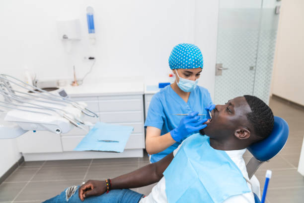 Best Holiday Emergency Dentist in Gearhart, OR